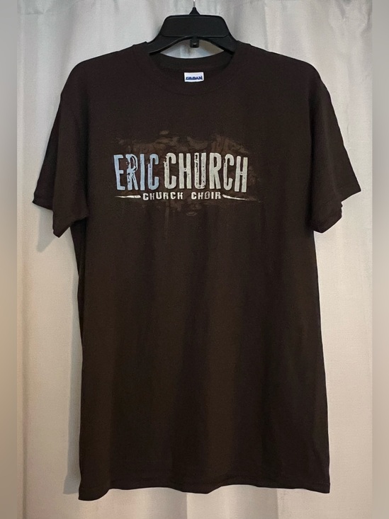 Gildan Tops - Eric Church Church Choir Brown Graphic Concert T-Shirt Gildan Size M